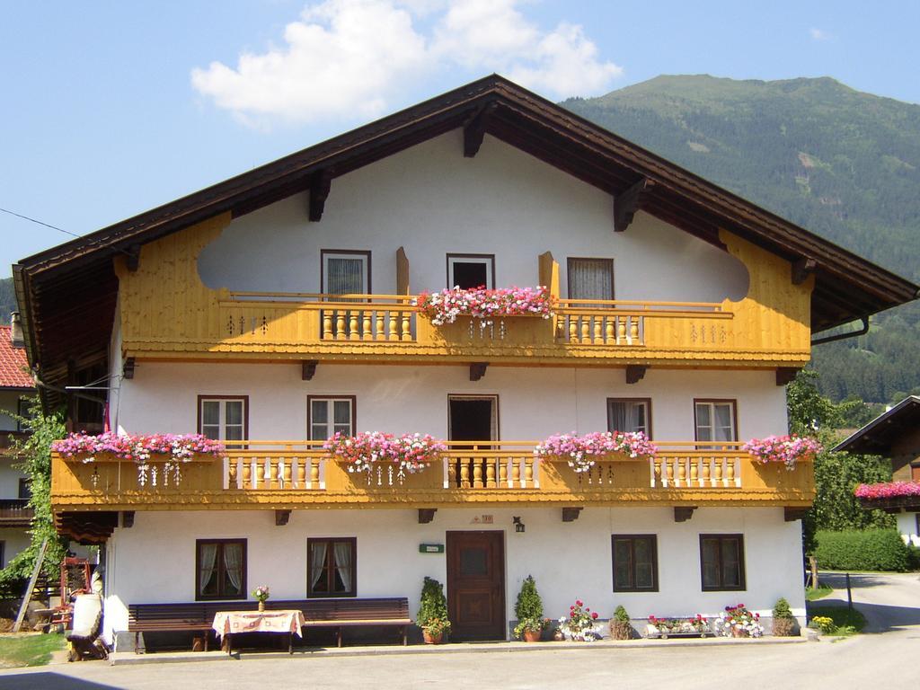 Gaestehaus Loithaler Fügen Exteriör bild